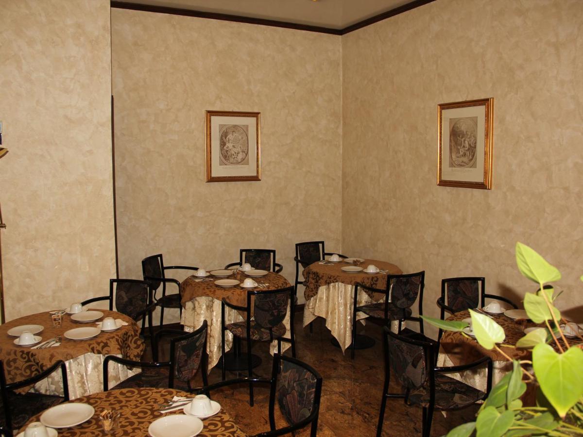 Hotel Valentino Centro Storico Orvieto Kültér fotó